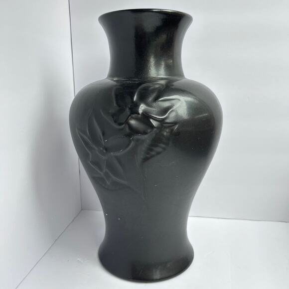 Large Haeger Floor Vase Matte Black Embossed Flowers 13” 7101 - Picture 9 of 9